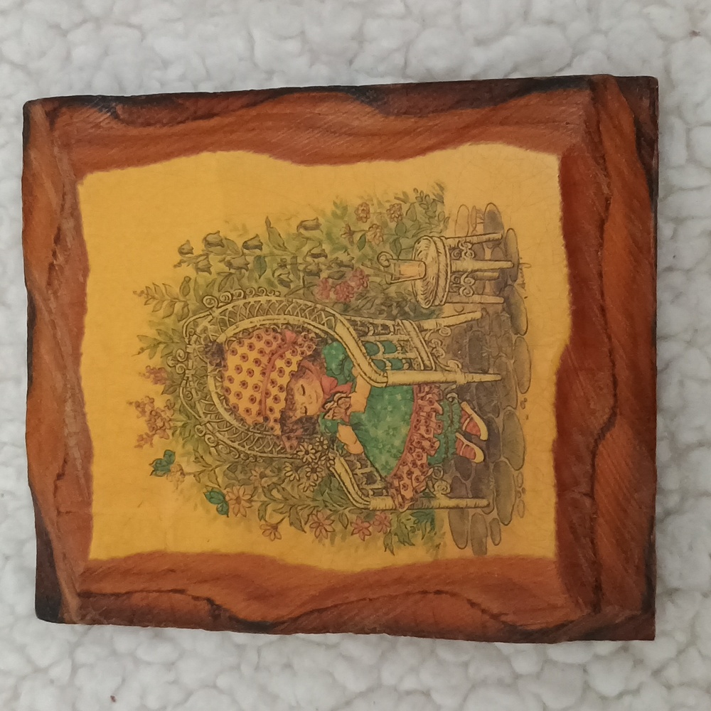 Vintage Little Girl Wall Art Set - Picture 2 of 5